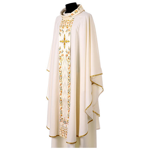 Chasuble with orphrey and floral embroideries in 100% wool by Gamma 3
