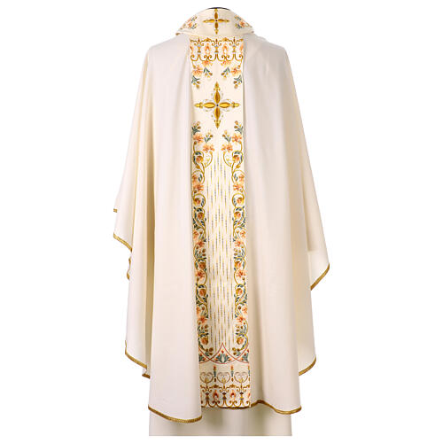Chasuble with orphrey and floral embroideries in 100% wool by Gamma 7