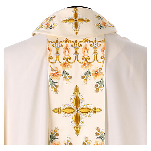 Chasuble bande centrale broderie florale 100% laine Gamma 8