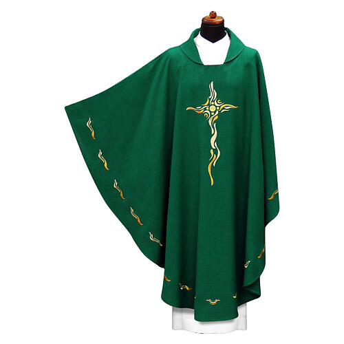 Chasuble décorations ondulées 100% polyester 19
