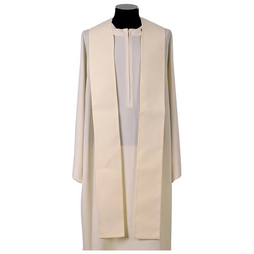 Chasuble décorations ondulées 100% polyester 22