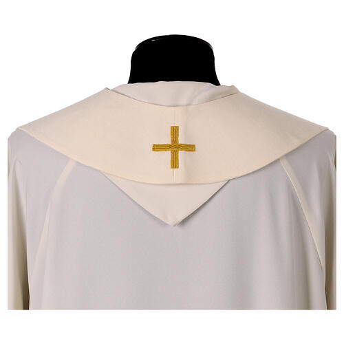 Chasuble décorations ondulées 100% polyester 24