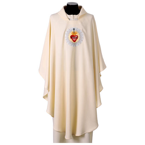 Chasuble with Sacred Heart embroidery in gold thread 1