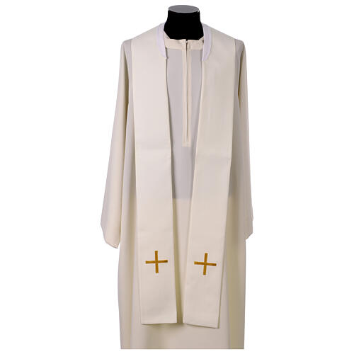 Chasuble broderie Christ crucifix stylisé 5