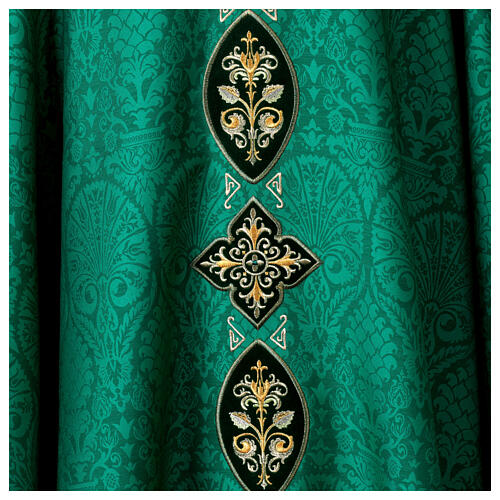 Damask chasuble with velvet collar and applications 3