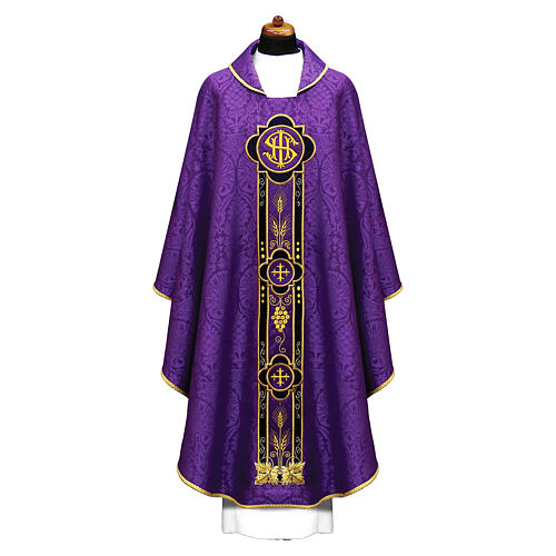 Chasuble with IHS, wheat, grapes and cross 7
