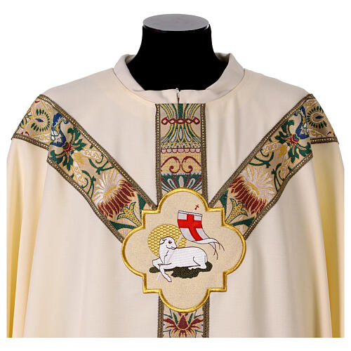 Casulla entorchado floral dorado cordero pascual 3
