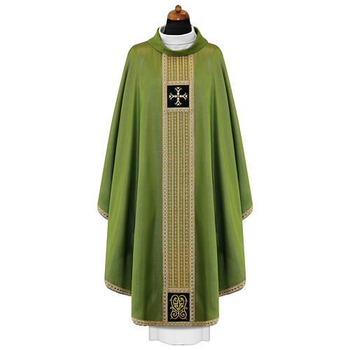 Chasuble with gold thread details, golden galloon, pearls, gemstones 7