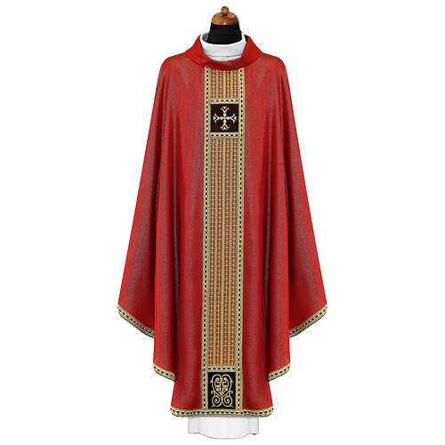 Chasuble with gold thread details, golden galloon, pearls, gemstones 9