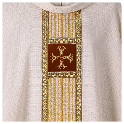 Chasuble with gold thread details, golden galloon, pearls, gemstones 6