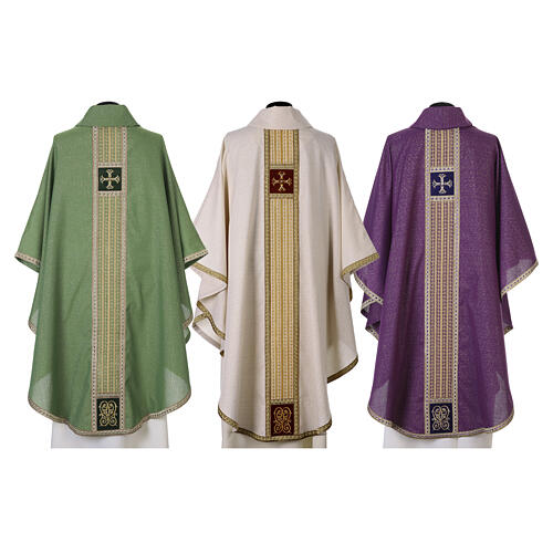 Chasuble with gold thread details, golden galloon, pearls, gemstones 17