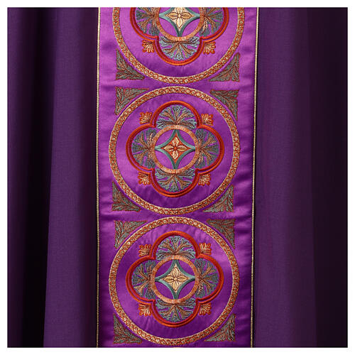 Chasuble with embroidered stole featuring crosses and natural motifs 8
