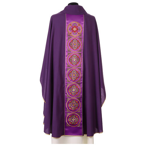 Chasuble with embroidered stole featuring crosses and natural motifs 12