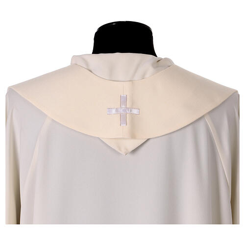 Chasuble brodée avec lignes horizontales asymétriques 20