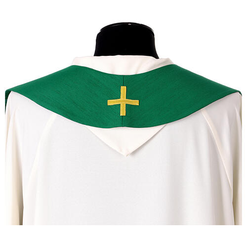 Chasuble with gold thread stripes and cross trim 16