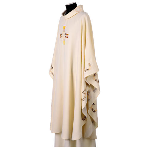 Chasuble with modern geometric patterns in a single colour 7