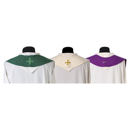 Chasuble with modern geometric patterns in a single colour 16