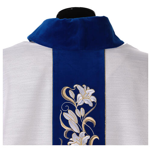 Marian chasuble with lilies on velvet 5