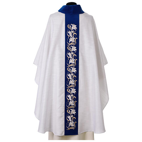 Marian chasuble with lilies on velvet 7