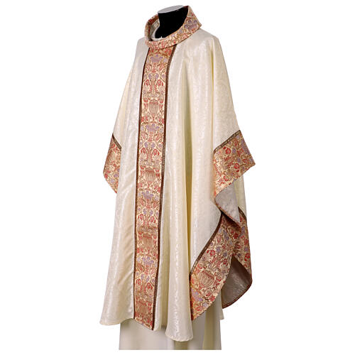Brocade chasuble with galloon of Jacquard fabric 5