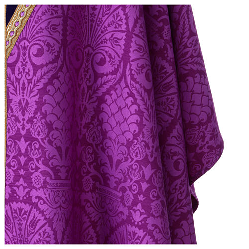 Semi-gothic chasuble with velvet and gold trims 6