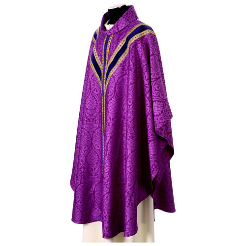 Chasuble semi-gothique galon velours passementerie or 9