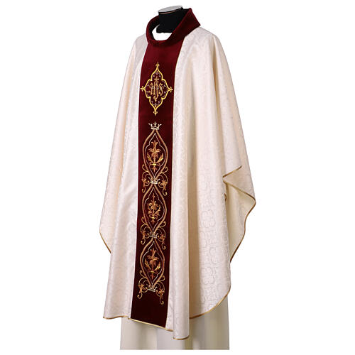 Chasuble damas broderies or IHS 3