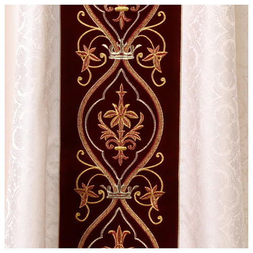 Chasuble damas broderies or IHS 4