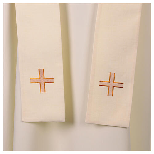 Chasuble avec croix motif circulaire 13