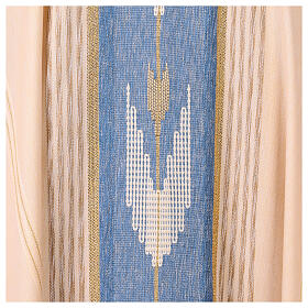 Cream-coloured chasuble with blue, white, and gold galloon