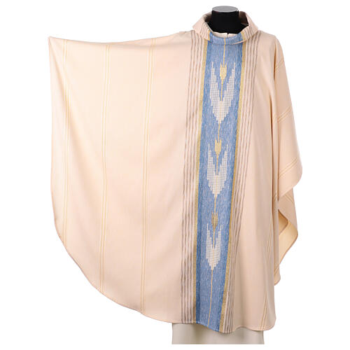 Chasuble crème galon bleu ciel blanc et or 3