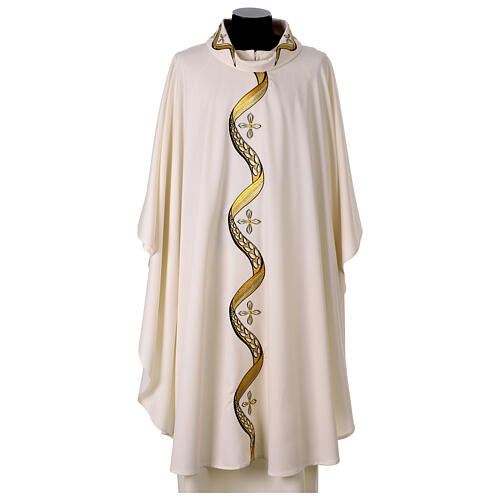 Chasuble motif ondulé croix brodée 1