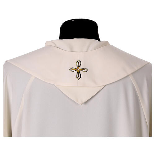Chasuble motif ondulé croix brodée 11