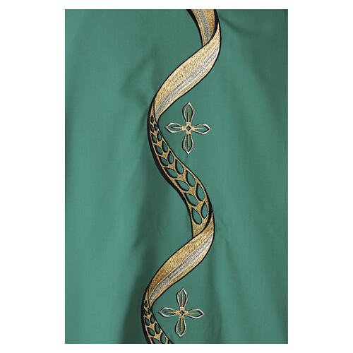 Chasuble motif ondulé croix brodée 11