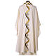 Chasuble motif ondulé croix brodée s8