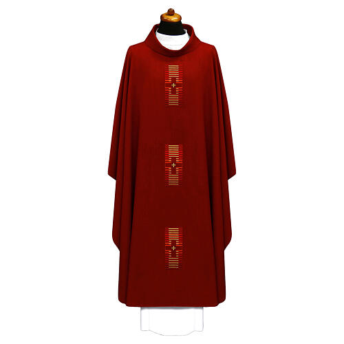 Chasuble with rectangular design of lines and crosses 6