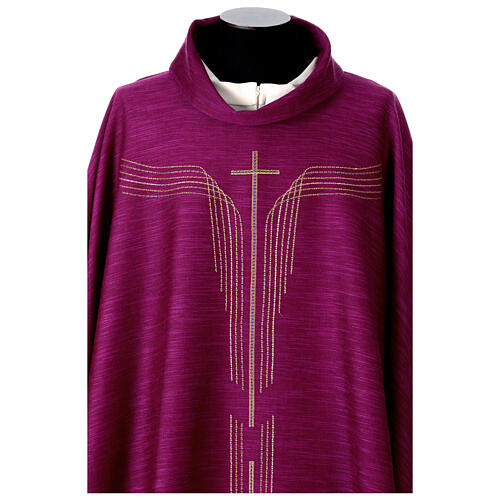 Chasuble crucifix stylisé or 2