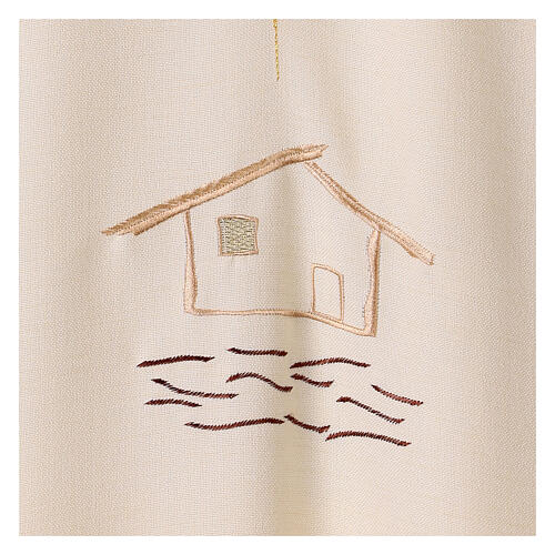 Casula branca Sagrada Família em relevo 6