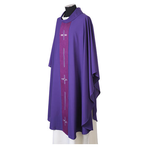 Chasuble with stylized crosses and stripes 8