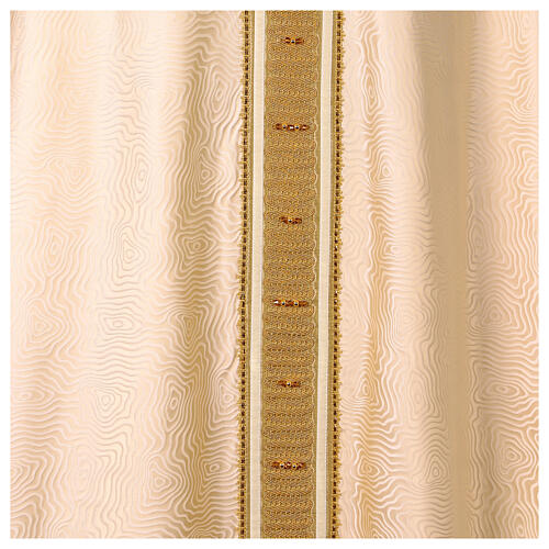 Ivory-coloured silk chasuble with golden Tau cross by Vebi Confezioni 2