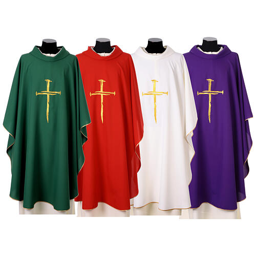 Chasuble with nail cross in golden thread by Vebi Confezioni 1