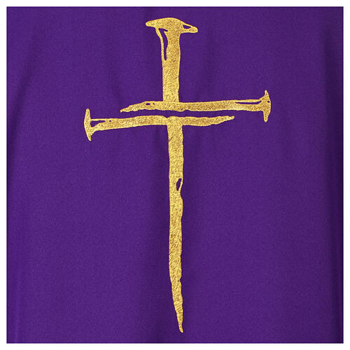 Chasuble with nail cross in golden thread by Vebi Confezioni 12