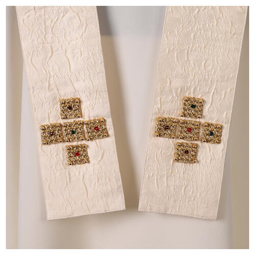 Premiere Chasuble in silk damask with Tau stole and colored crystals - Vebi Confezioni 11