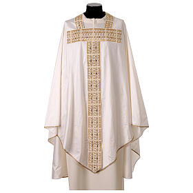 Chasuble of 100% silk with golden orphrey by Vebi Confezioni, "Première" collection
