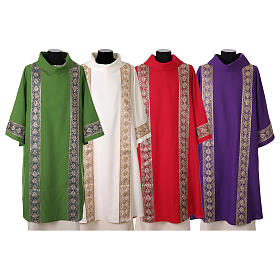 Polyester dalmatic with golden appliqué border