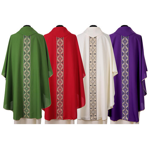 Polyester chasuble with geometric pattern of black and gold crosses 11