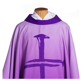 Chasuble croix clou impression numérique encolure anneau inversée Vebi Confezioni