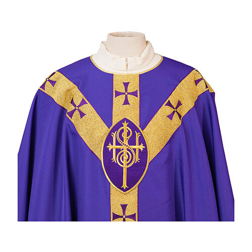 Casulla entorchado oro, cruces y ovalado IHS cuello redondo poliéster Vebi Confezioni 2