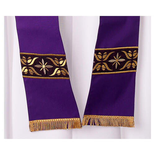 Casulla cruz de San Andrés Gamma bordados florales hilo dorado 18