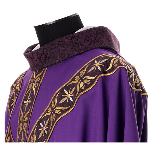 Chasuble croix de Saint-André Gamma broderies florales fil doré 12